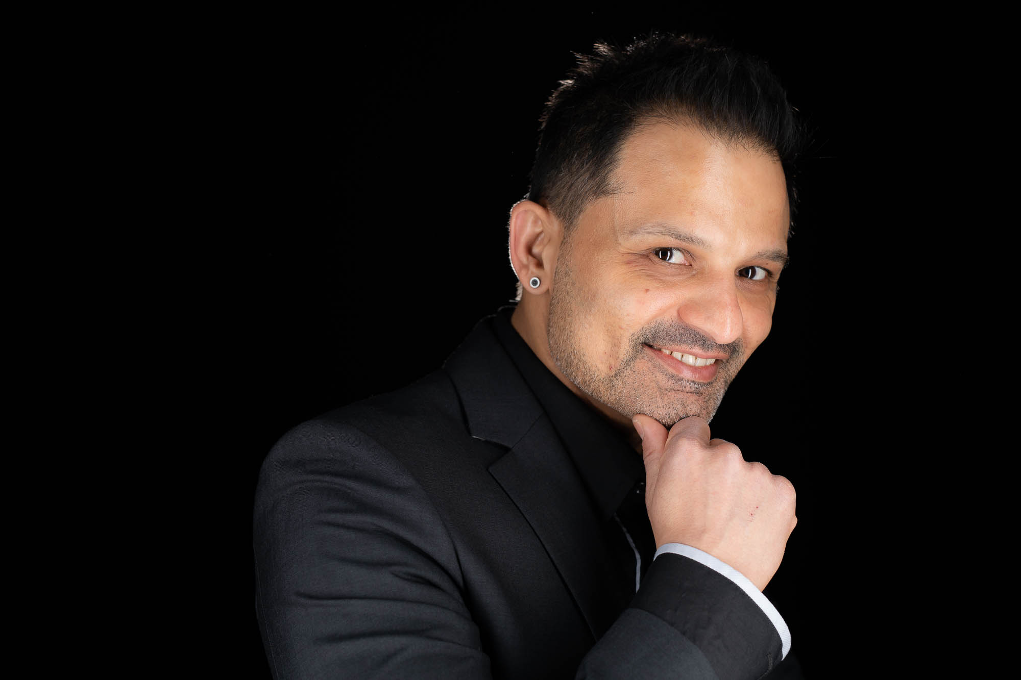 Export x3 Headshot  06474 Dez 01 2019 Headshots 2019  Miro Nicole Nadine